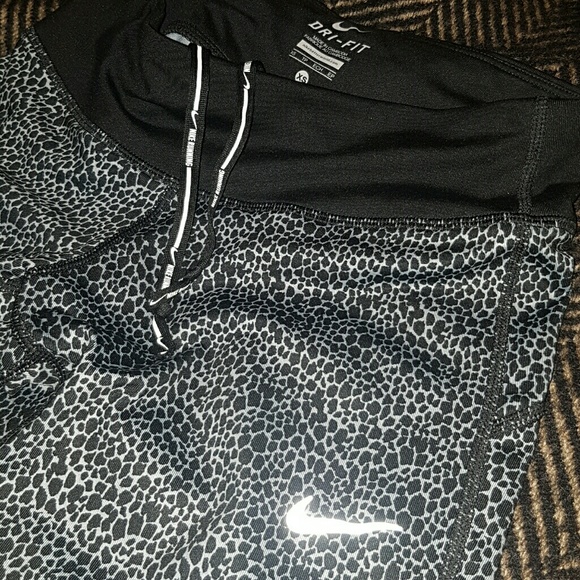 Nike Dri-Fit running pants NWOT - Picture 6 of 6
